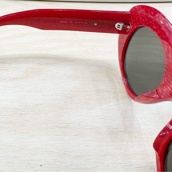 New BALENCIAGA 52MM Cat Eye Sunglasses - Picture 5 of 6
